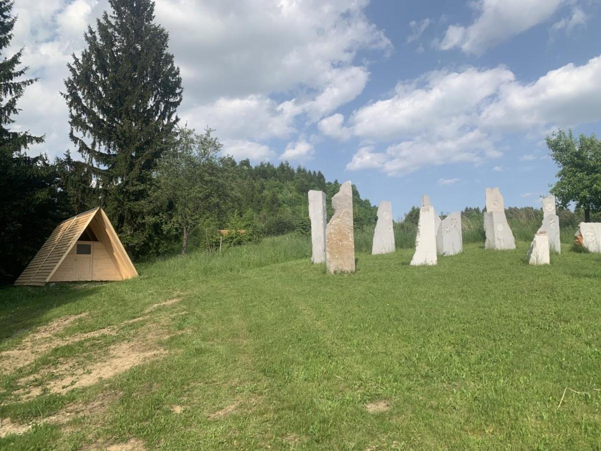 Hillside Bio Glamping Hotel Prebold Exterior photo